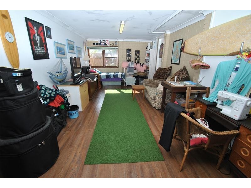 40 Orient Avenue, Orient Point NSW 2540