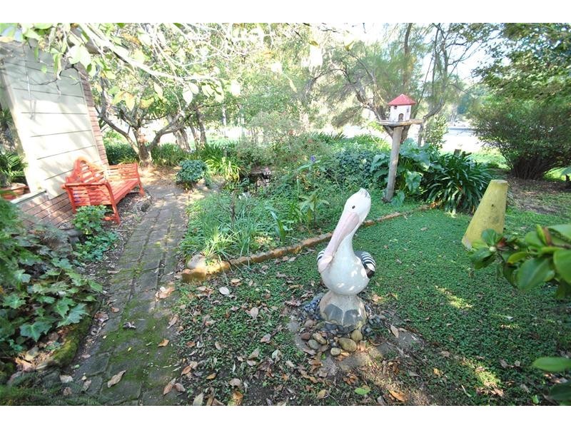 40 Orient Avenue, Orient Point NSW 2540