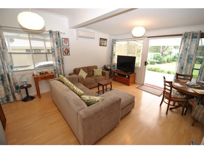 4 Carlton Crescent, Culburra Beach NSW 2540