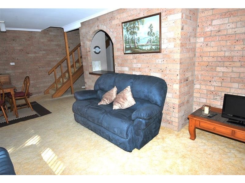 4/9 The Lake Circuit, Culburra Beach NSW 2540