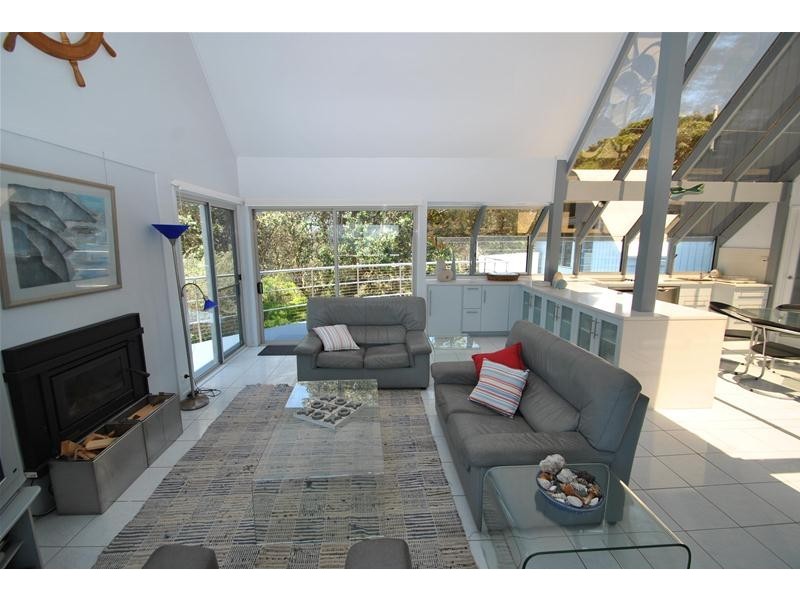 76 Eastbourne Avenue, Culburra Beach NSW 2540