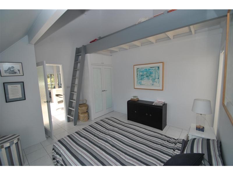 76 Eastbourne Avenue, Culburra Beach NSW 2540