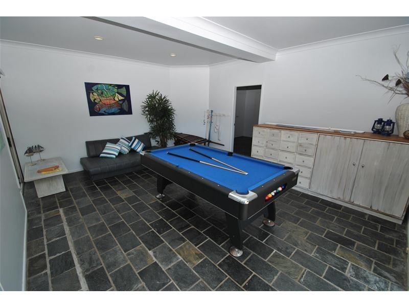 76 Eastbourne Avenue, Culburra Beach NSW 2540