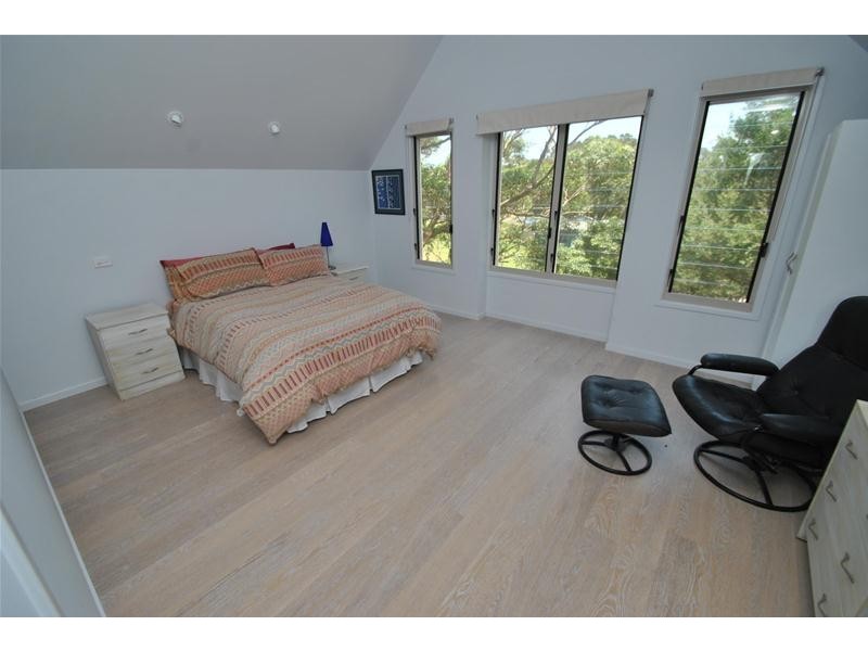 76 Eastbourne Avenue, Culburra Beach NSW 2540