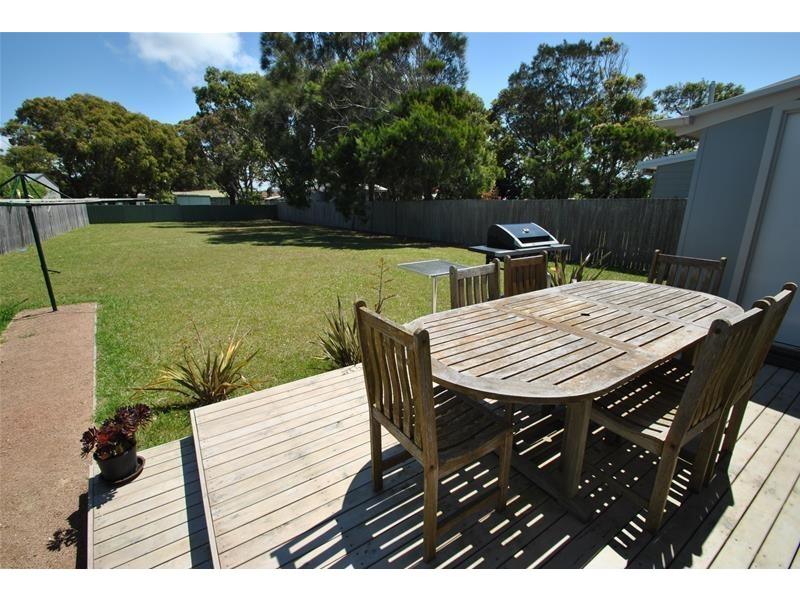19 Allerton Avenue, Culburra Beach NSW 2540