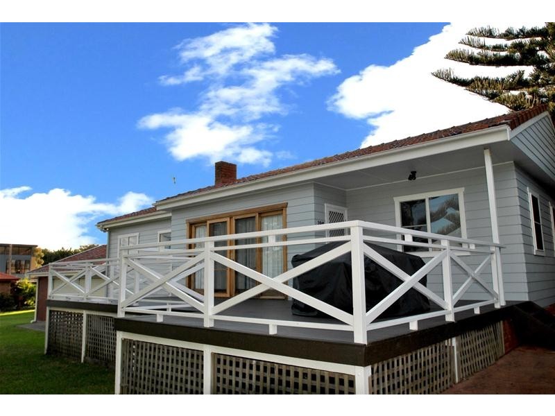 198 The Lake Circuit, Culburra Beach NSW 2540