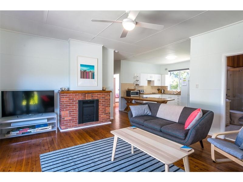 198 The Lake Circuit, Culburra Beach NSW 2540