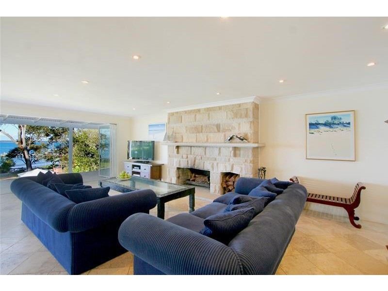 36 Boorawine Terrace, Callala Bay NSW 2540