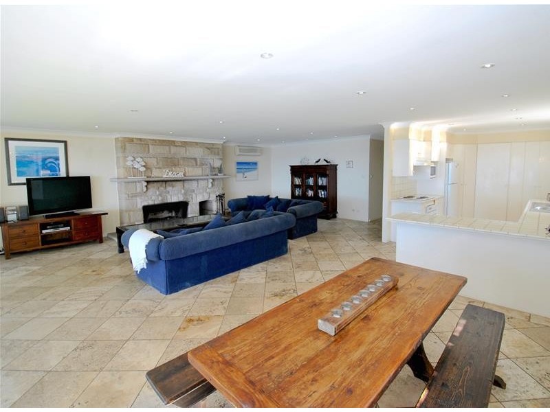 36 Boorawine Terrace, Callala Bay NSW 2540