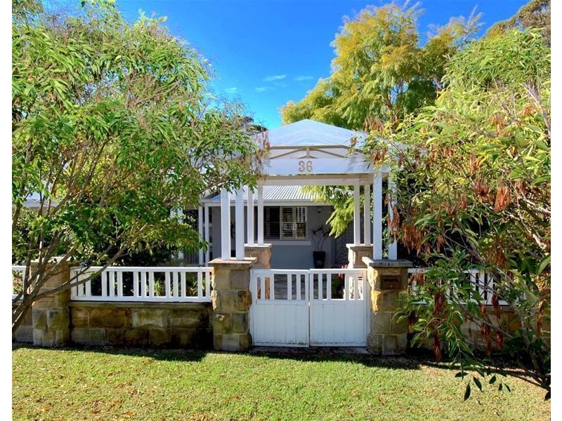 36 Boorawine Terrace, Callala Bay NSW 2540