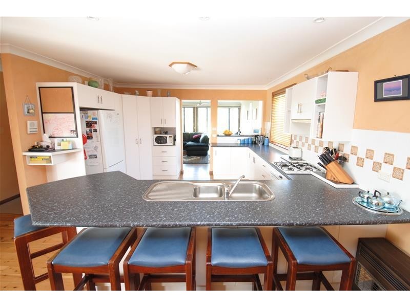 176 Marina Lane, Culburra Beach NSW 2540