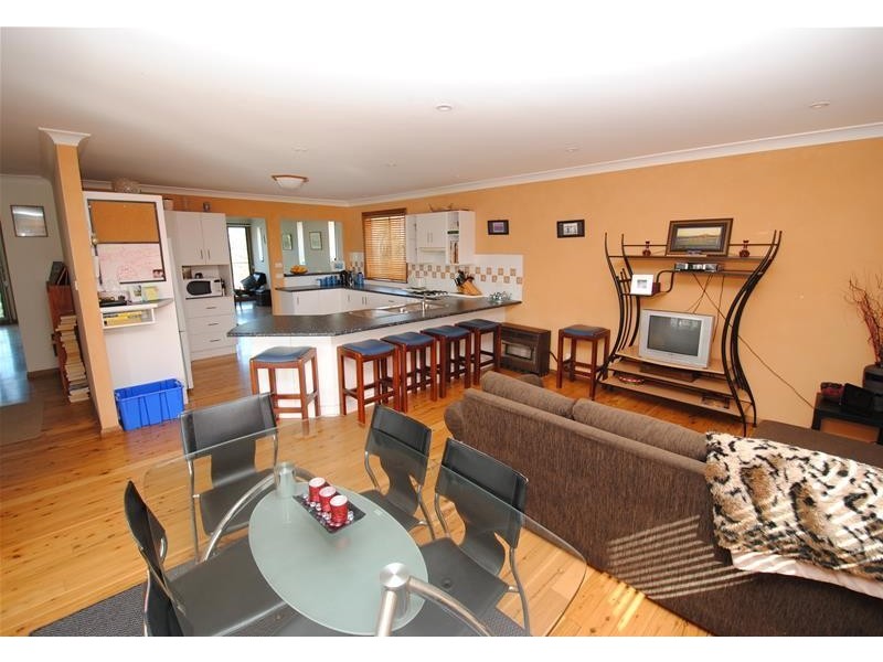 176 Marina Lane, Culburra Beach NSW 2540