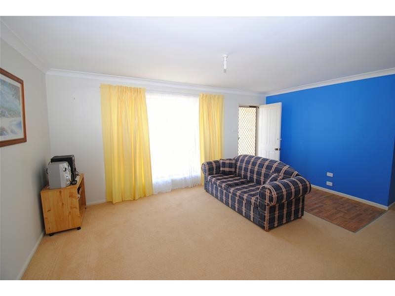 38 Hollingsworth Crescent, Callala Bay NSW 2540