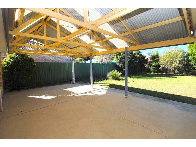 38 Hollingsworth Crescent, Callala Bay NSW 2540