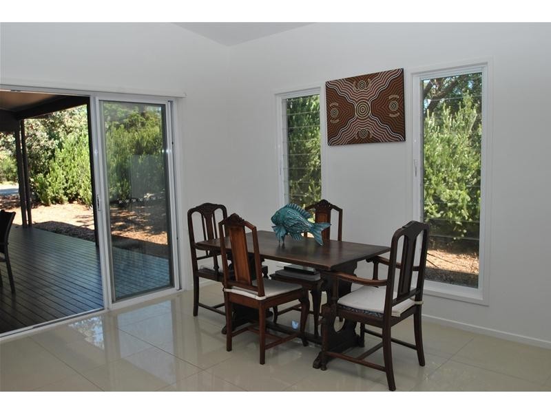 10 Oakwood Copse, Callala Beach NSW 2540