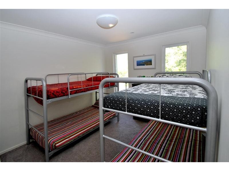 10 Oakwood Copse, Callala Beach NSW 2540