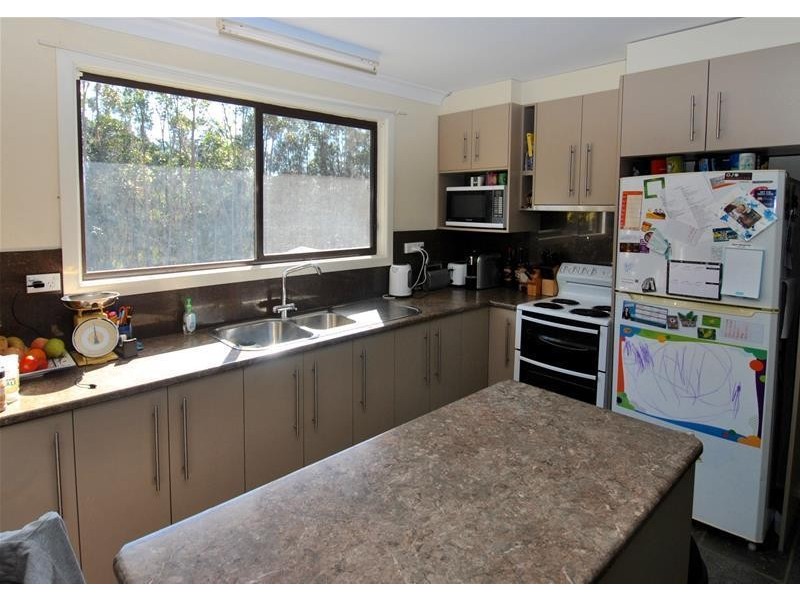 68 Roskell Road, Callala Beach NSW 2540