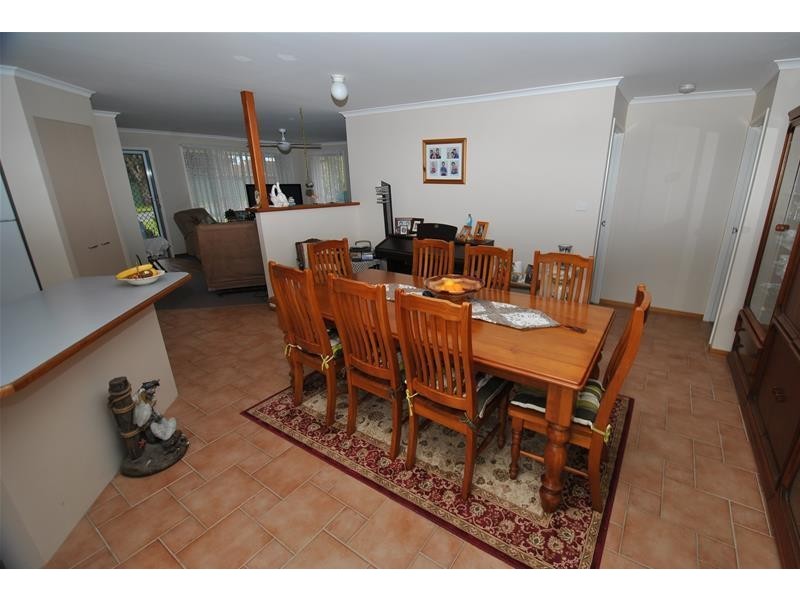 1/180 Prince Edward Avenue, Culburra Beach NSW 2540