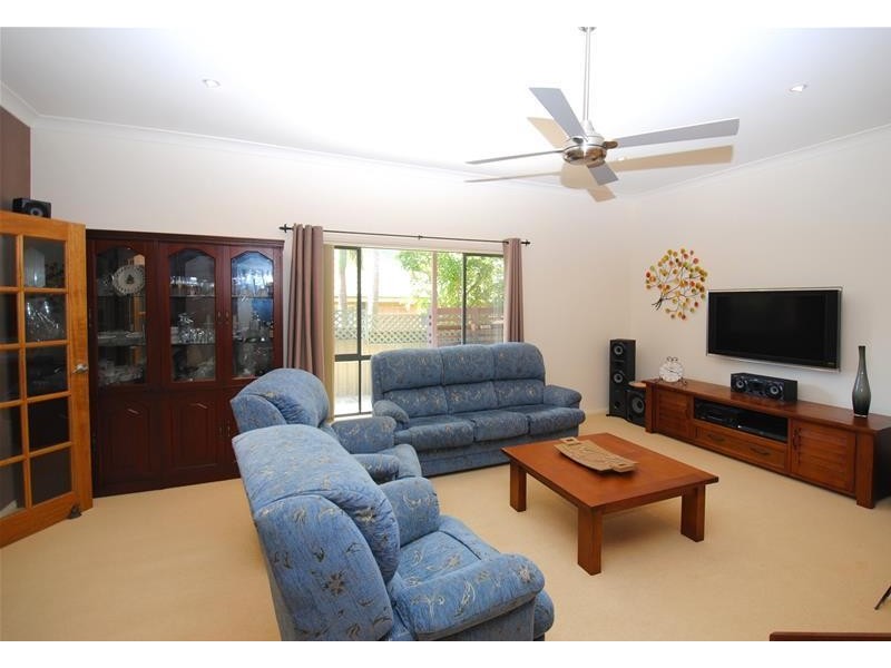 2 Torrens Close, Callala Bay NSW 2540