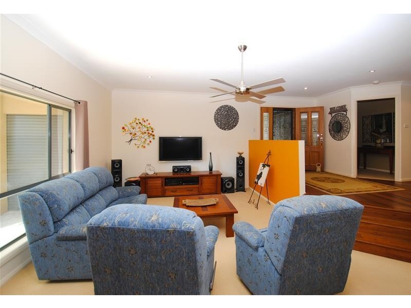 2 Torrens Close, Callala Bay NSW 2540