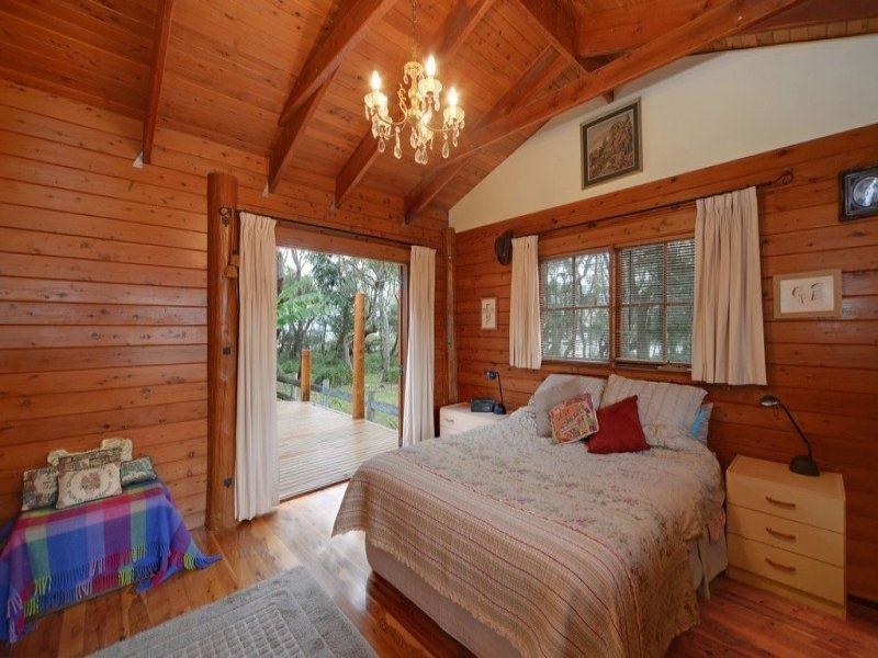 10 Callala Street, Callala Bay NSW 2540