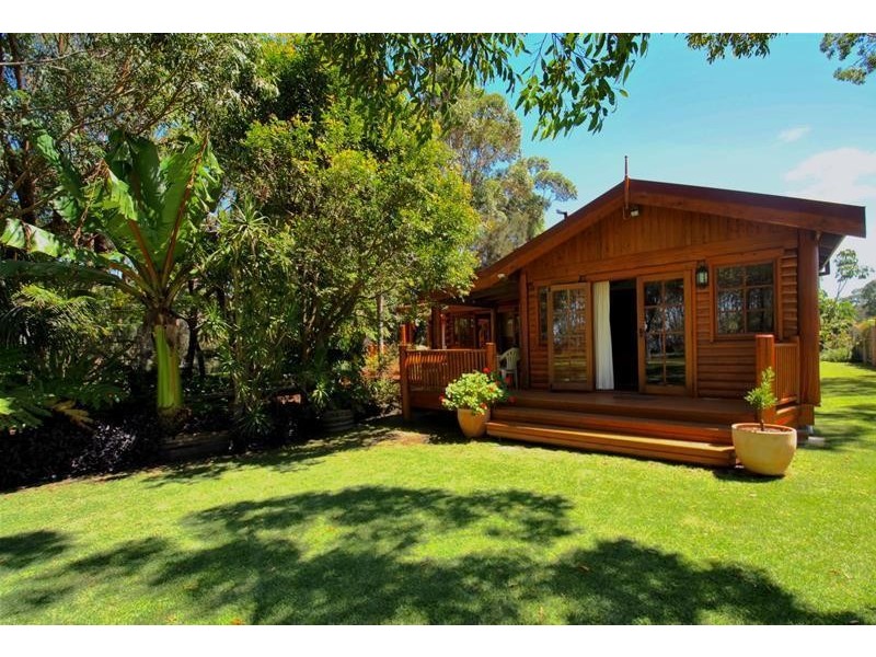 10 Callala Street, Callala Bay NSW 2540