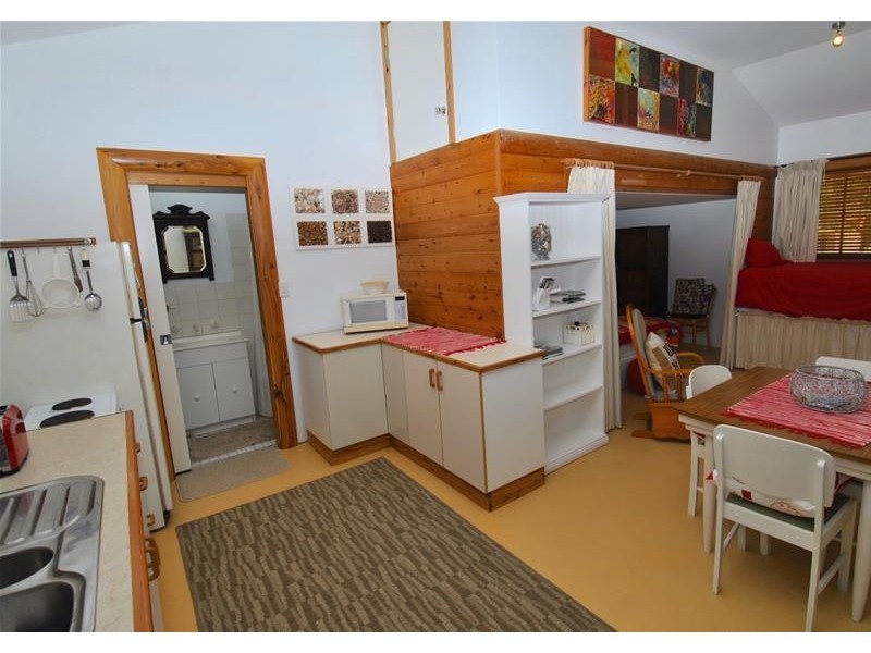 10 Callala Street, Callala Bay NSW 2540