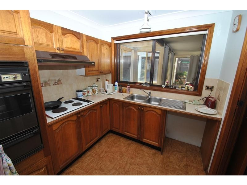 14 Orient Avenue, Orient Point NSW 2540