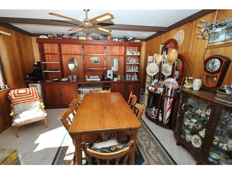 14 Orient Avenue, Orient Point NSW 2540