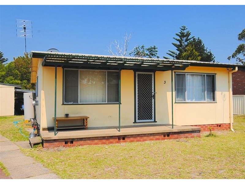 3 Watts Road, Callala Beach NSW 2540
