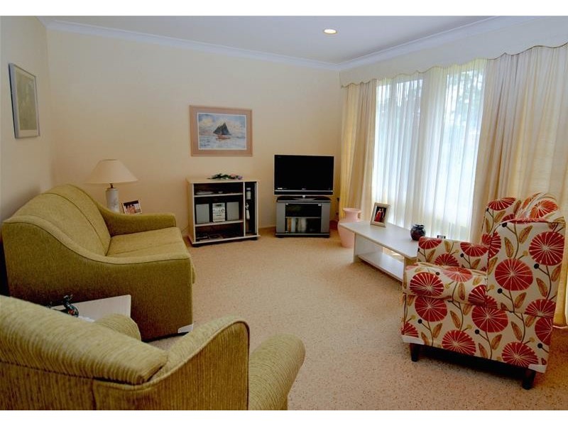 83 Emmett Street, Callala Bay NSW 2540