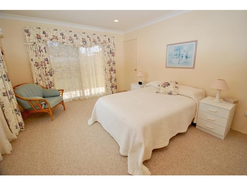 83 Emmett Street, Callala Bay NSW 2540