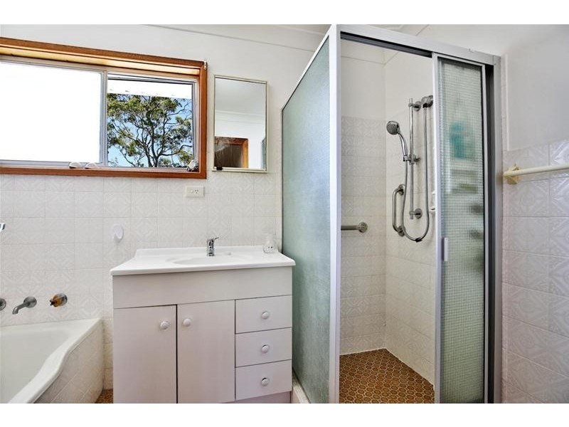 15 Park Row, Culburra Beach NSW 2540