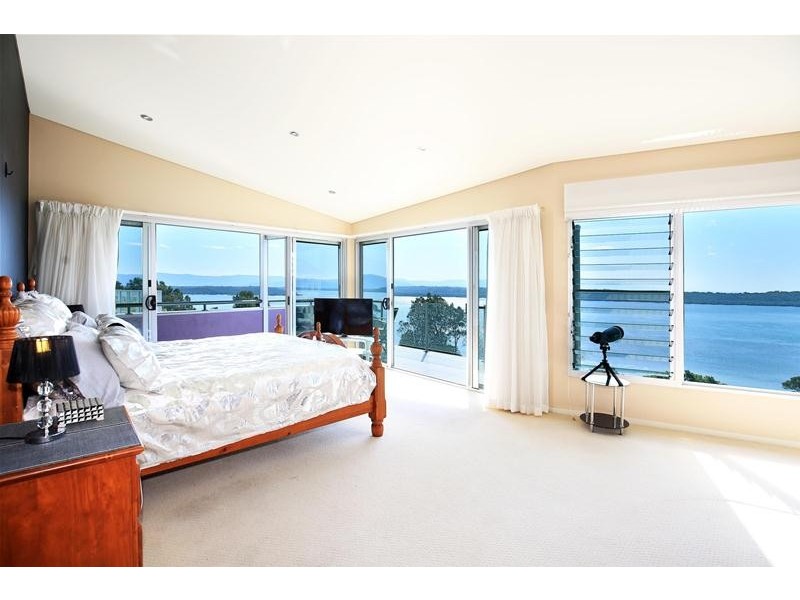 89 Orama Crescent, Orient Point NSW 2540