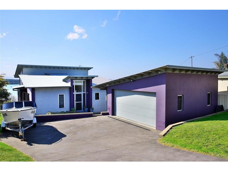 89 Orama Crescent, Orient Point NSW 2540