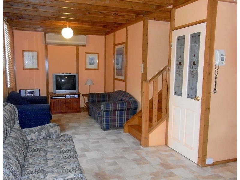 44 Queen Mary Street, Callala Beach NSW 2540