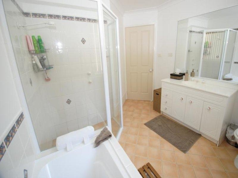 24 Carson Crescent, Callala Bay NSW 2540