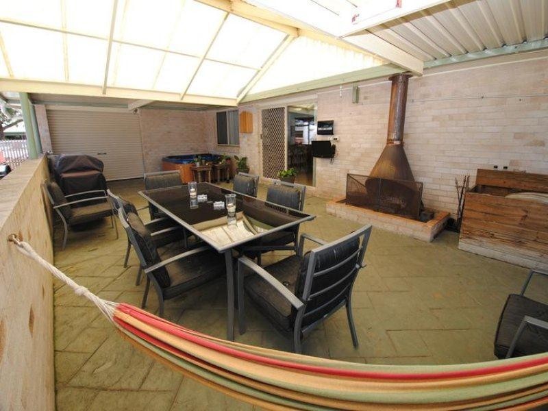 24 Carson Crescent, Callala Bay NSW 2540