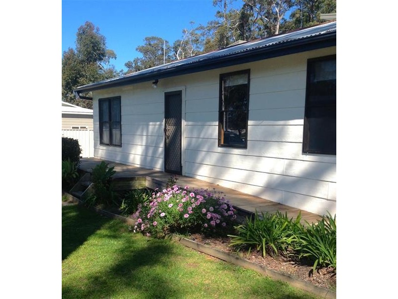 8B  Cook Street, Callala Bay NSW 2540