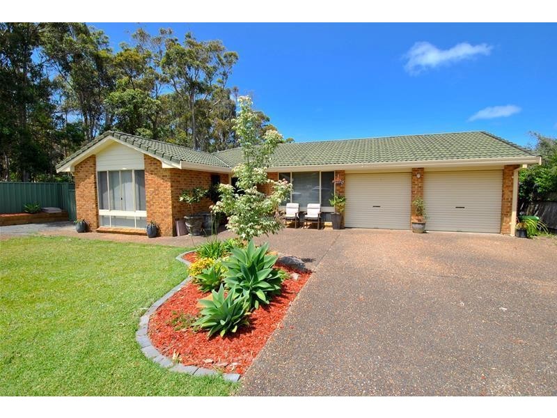 12 Tidy Close, Callala Bay NSW 2540