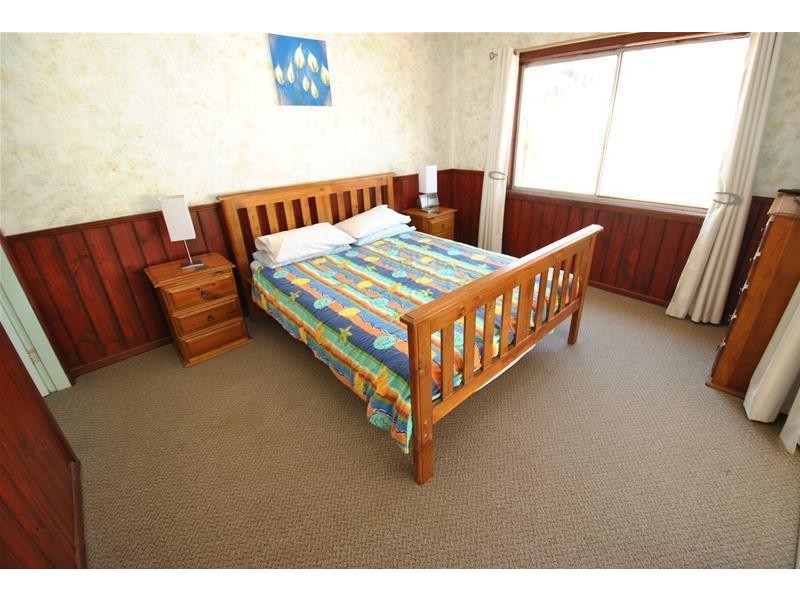 82 Prince Edward Avenue, Culburra Beach NSW 2540