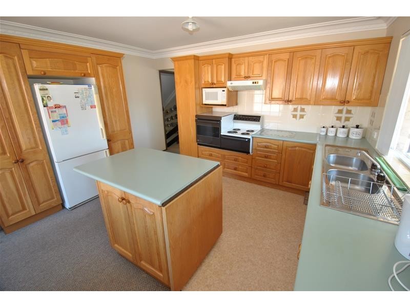 91 The Lake Circuit, Culburra Beach NSW 2540