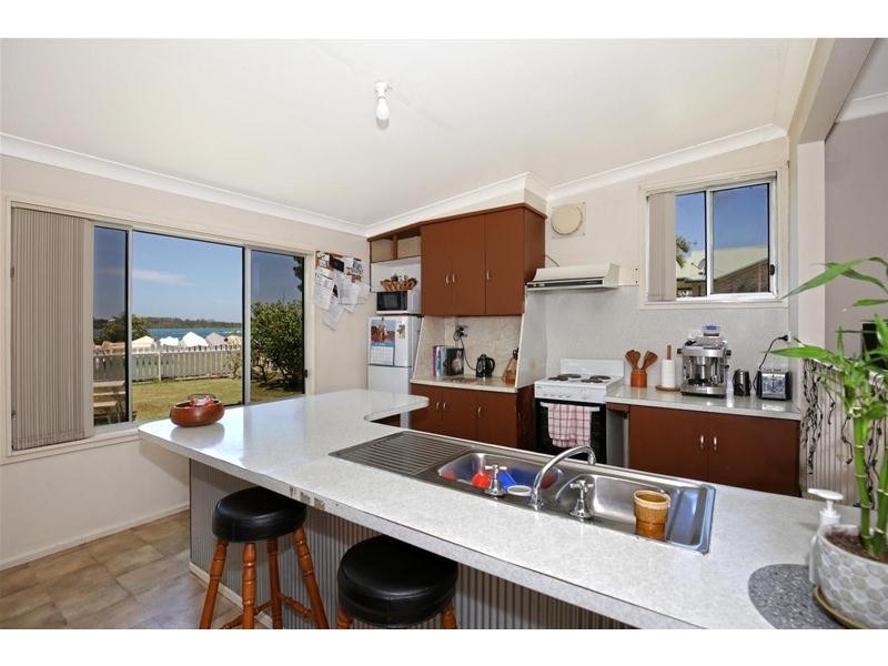 59 Adelaide Street, Greenwell Point NSW 2540