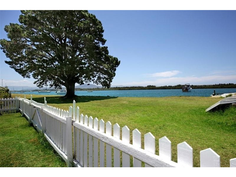 59 Adelaide Street, Greenwell Point NSW 2540