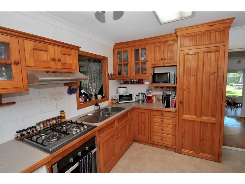 31 Crookhaven Drive, Greenwell Point NSW 2540