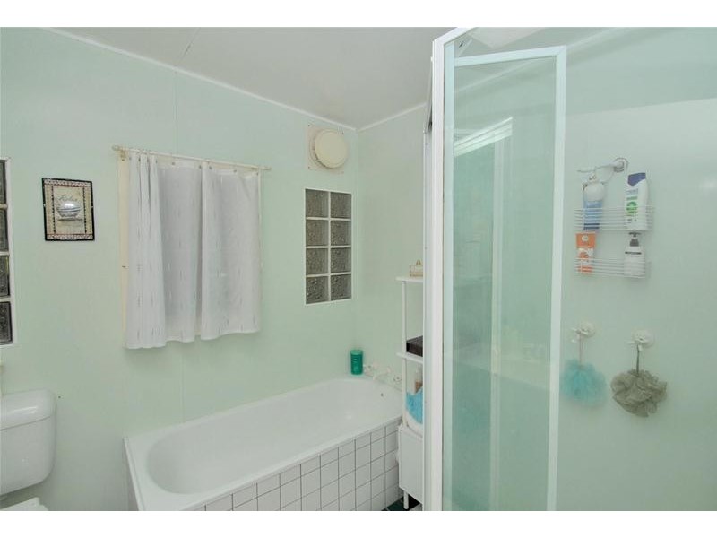 31 Crookhaven Drive, Greenwell Point NSW 2540