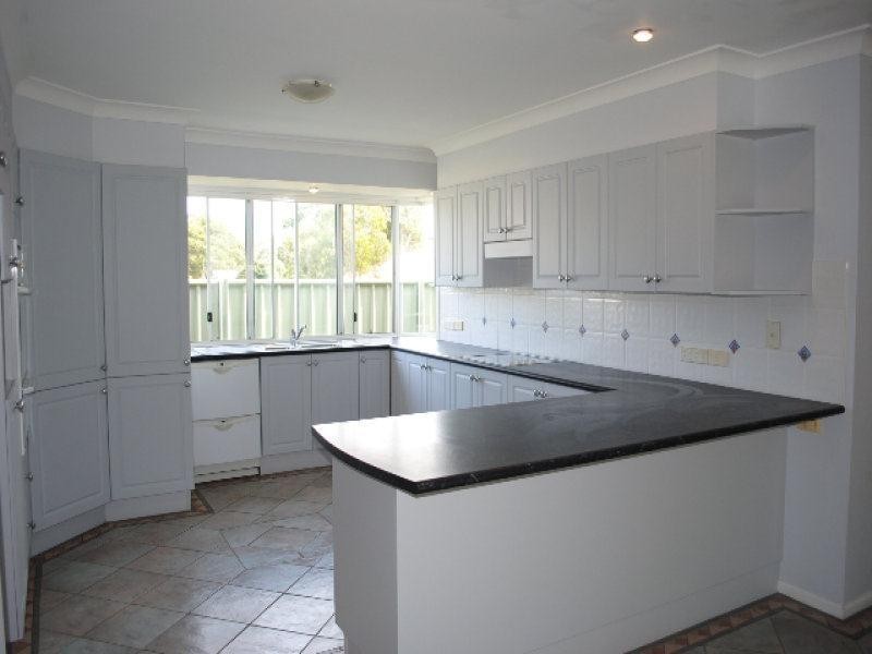 27 Gowlland Crescent, Callala Bay NSW 2540