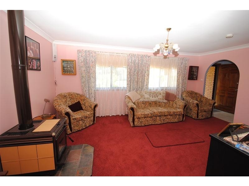 36 Queen Mary Street, Callala Beach NSW 2540