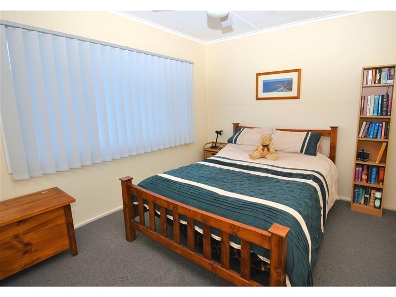 40 Queen Mary Street, Callala Beach NSW 2540