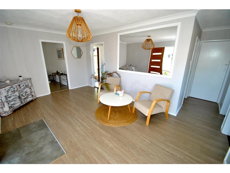 42 Carlton Crescent, Culburra Beach NSW 2540